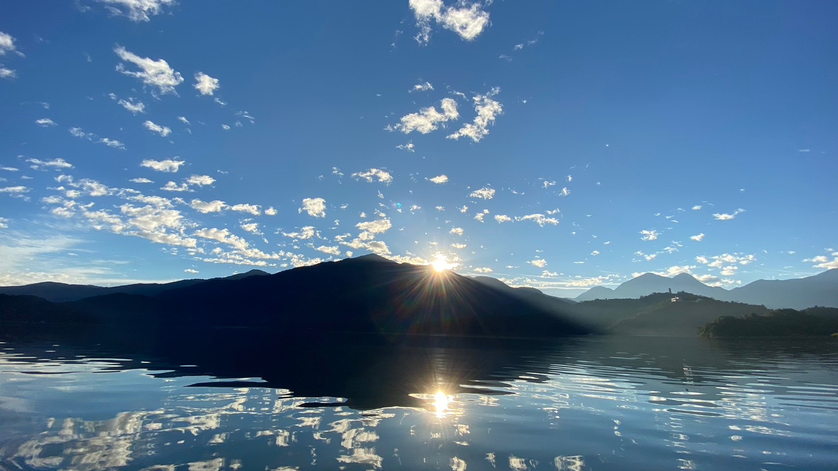 單車旅行,單車環島,CyclingTaiwan,BikeTour,,單車看見台灣,脊梁山脈新雙塔縱騎,北進武嶺,雙馬傳騎三武爭鋒,WulingChallenge,NorthAscentWuling,CentralMountainRangeCycling,threePassesChallenge,富貴角燈塔,鵝鑾鼻燈塔,武嶺,清境,梨山,埔里