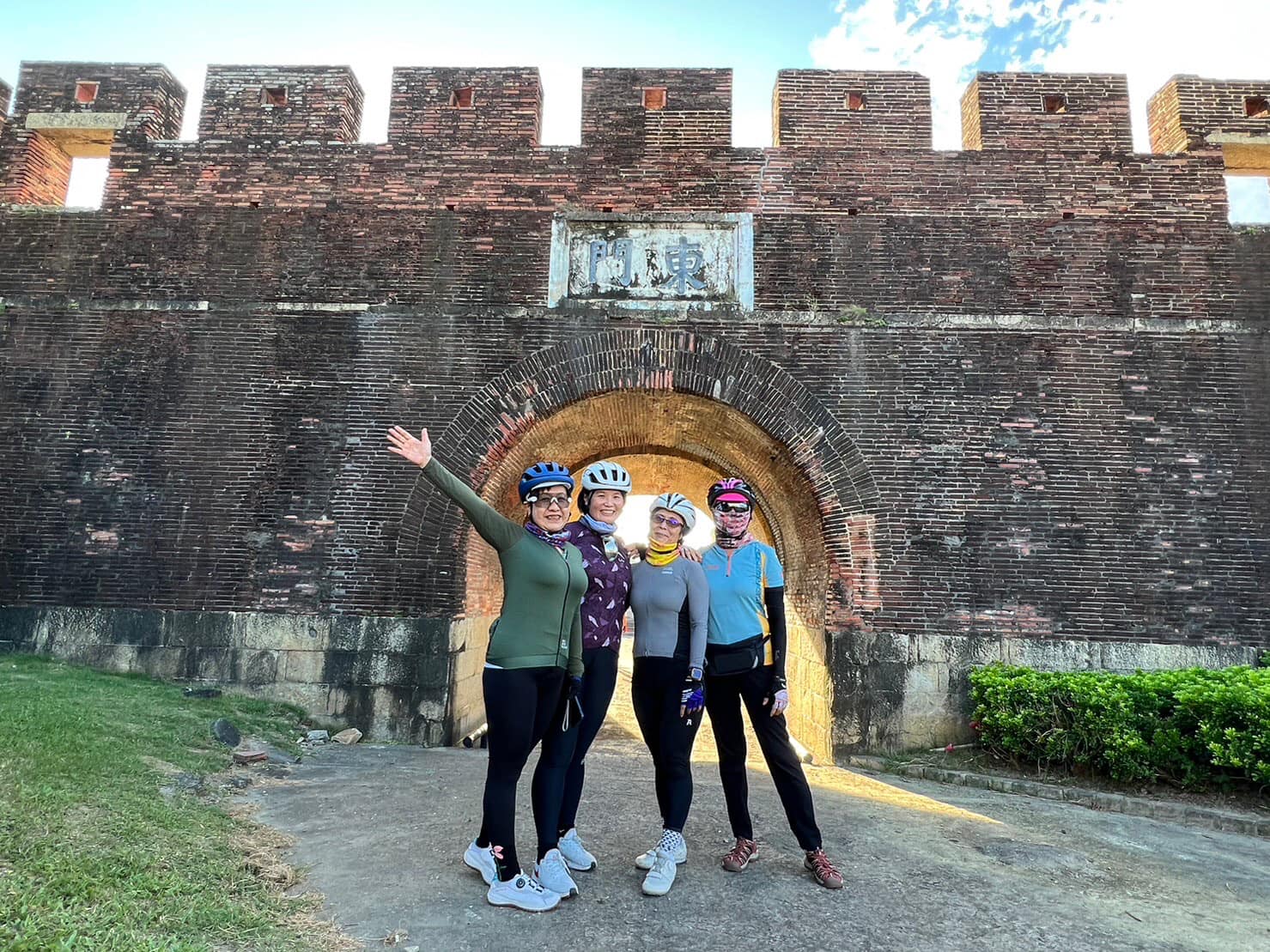 恆春,東門,古城門,山海戀單車