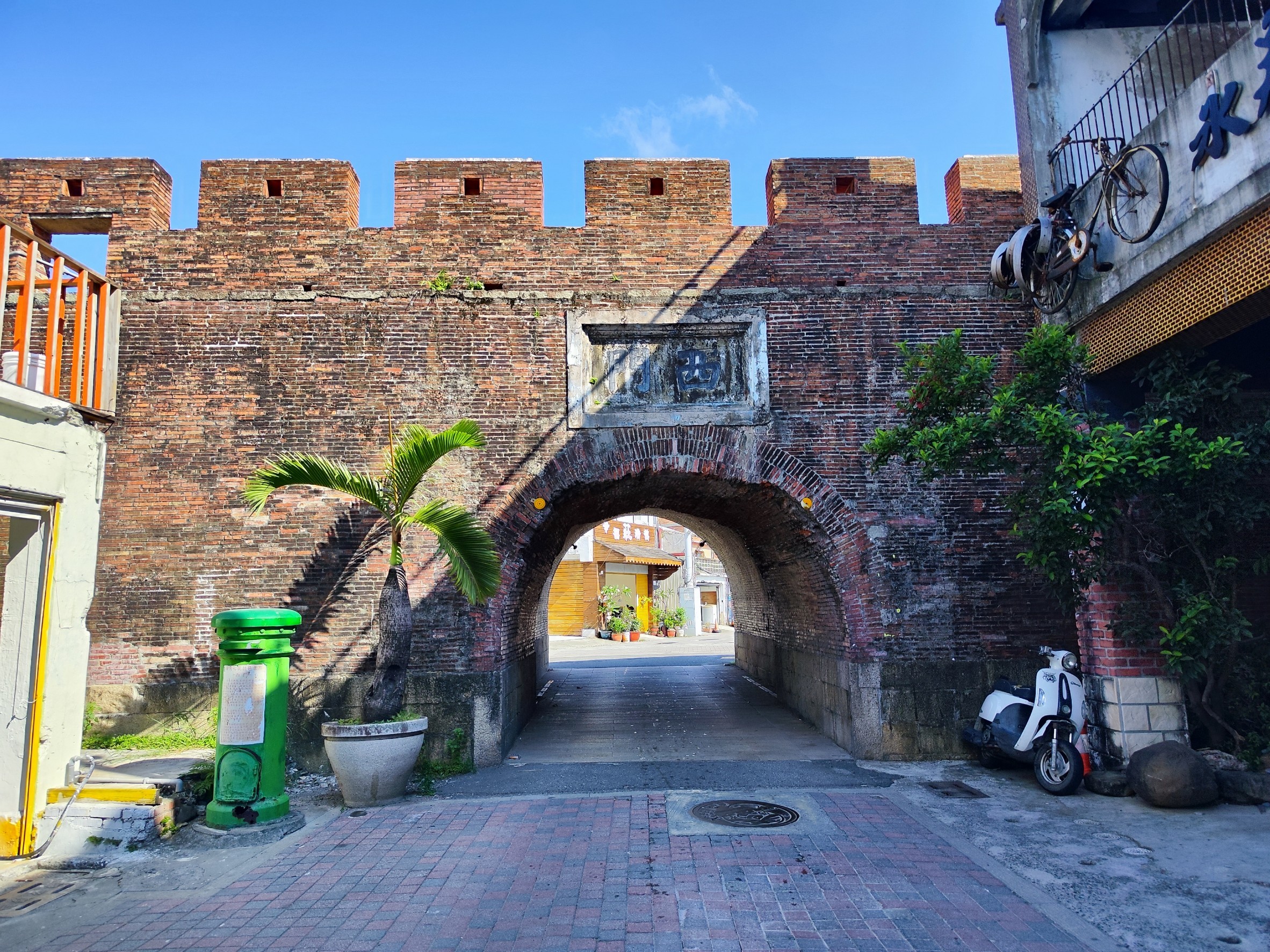 恆春,西門,古城門,山海戀單車