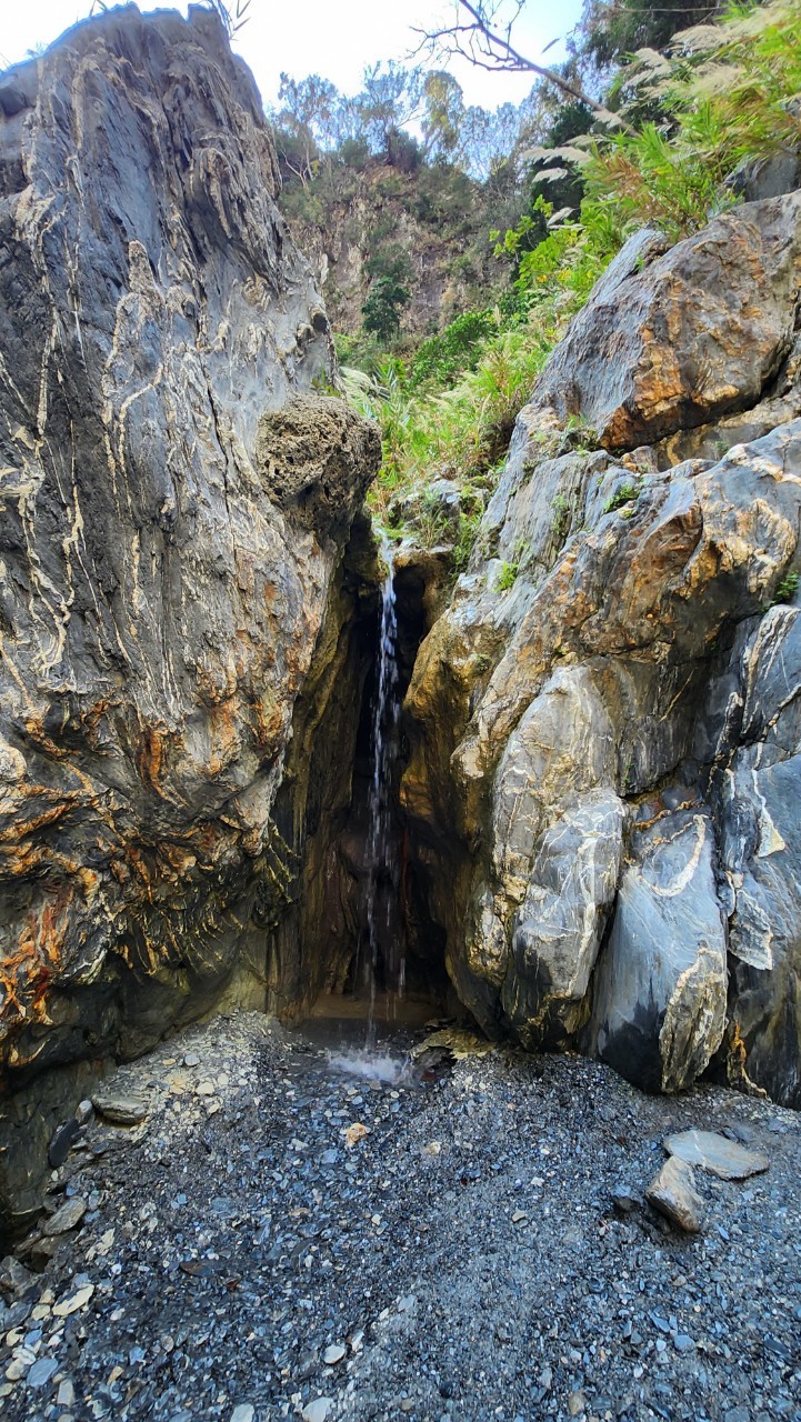 屏東,霧台,哈尤溪,溫泉,彩岩,魯凱族,原住民文化,自然景觀,山海戀單車