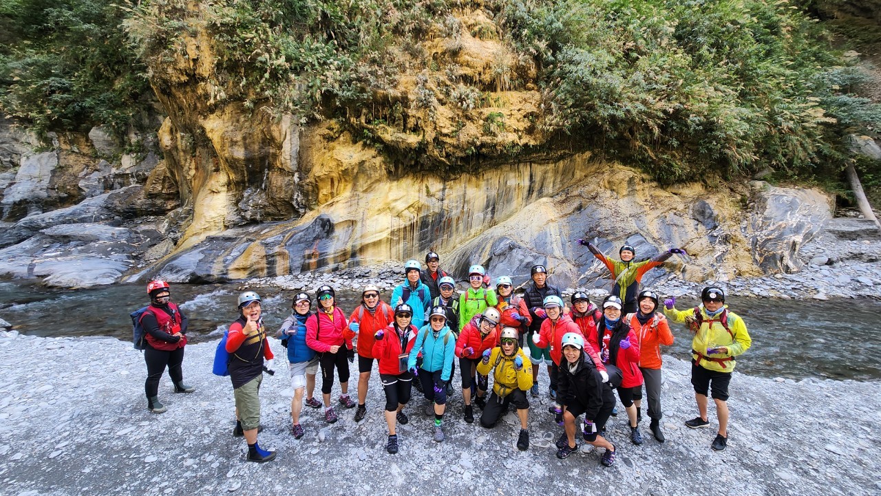 屏東,霧台,哈尤溪,溫泉,彩岩,魯凱族,原住民文化,自然景觀,山海戀單車