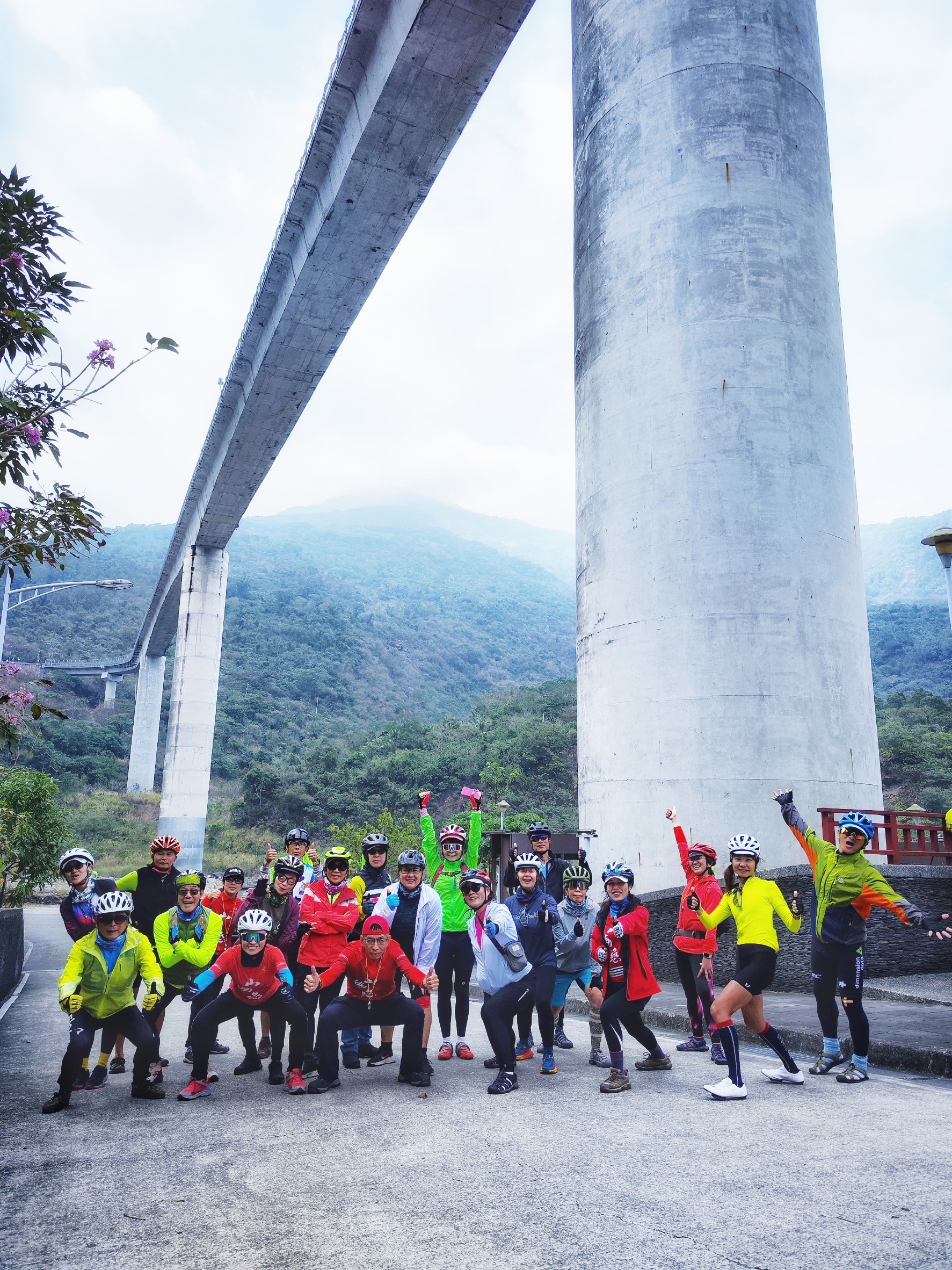 屏東,霧台,三地門,谷川大橋,魯凱族,原住民文化,全國第一高橋墩,橋樑,山海戀單車