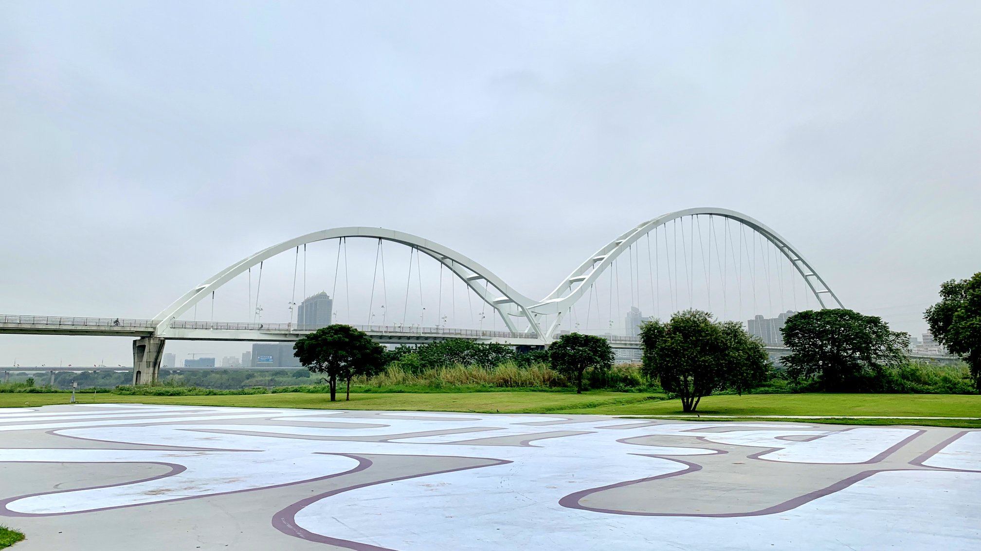 新北,新莊,新月橋,鋼拱橋,橋樑,山海戀單車