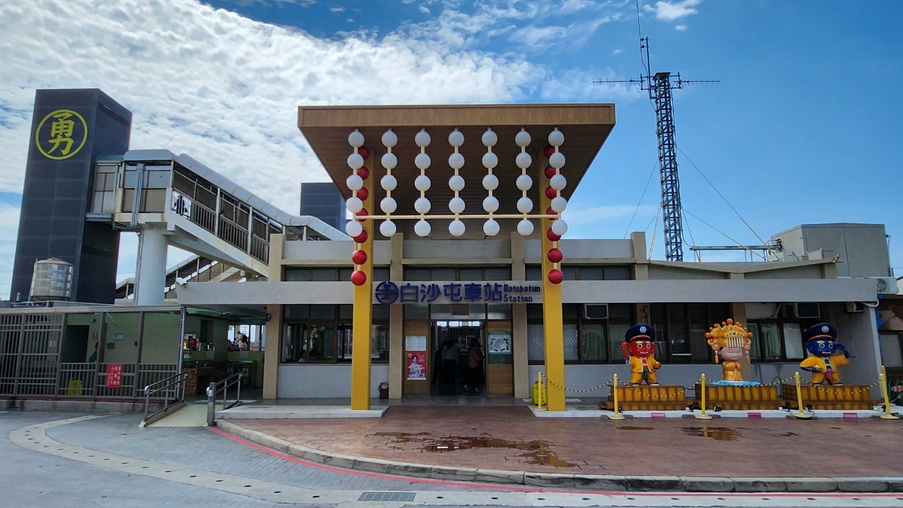 苗栗,通宵,白沙屯車站,火車站,媽祖,鐵道文化,山海戀單車