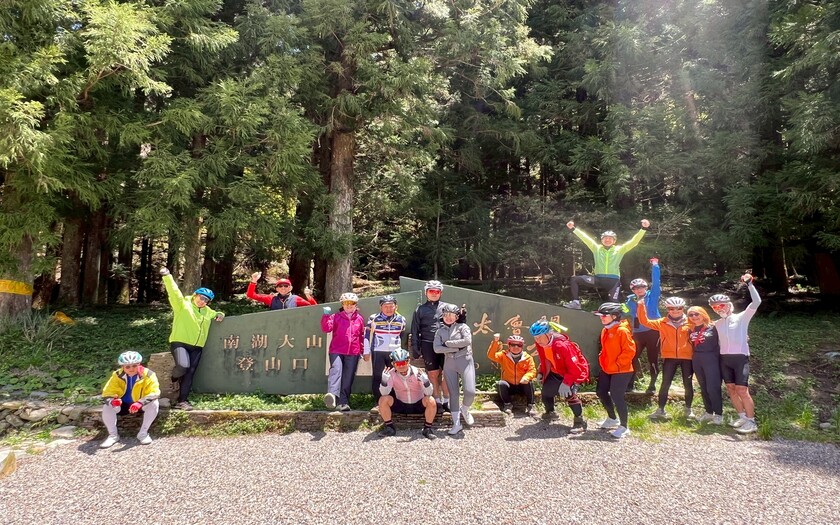 運動與健康,單車騎行,單車旅行,美國車友,台灣眷村文化,剖地瓜,台灣脊梁山脈雙塔,山海戀單車,單車看見台灣,山海戀車友故事,海外車友騎台灣,退休人生