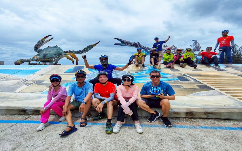 運動與健康,單車騎行,單車旅行,CyclingTaiwan,CyclingAdventure,單車看見台灣,BicycleTravel,花火鐵馬跳島趣,澎湖單車旅行,吉貝花火節,摩西分海,赤崁碼頭,北寮巡檢司,四眼井傳說,抱墩抓魚,吉貝沙尾