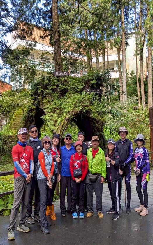 CyclingTaiwan,CyclingAdventure,單車看見台灣,台灣旅遊,單車騎行台灣,山海戀單車,阿里山雙鐵,鐵道鐵馬,戀山戀海戀單車,祝山觀日出,玉山,阿里山森鐵,巨木棧道