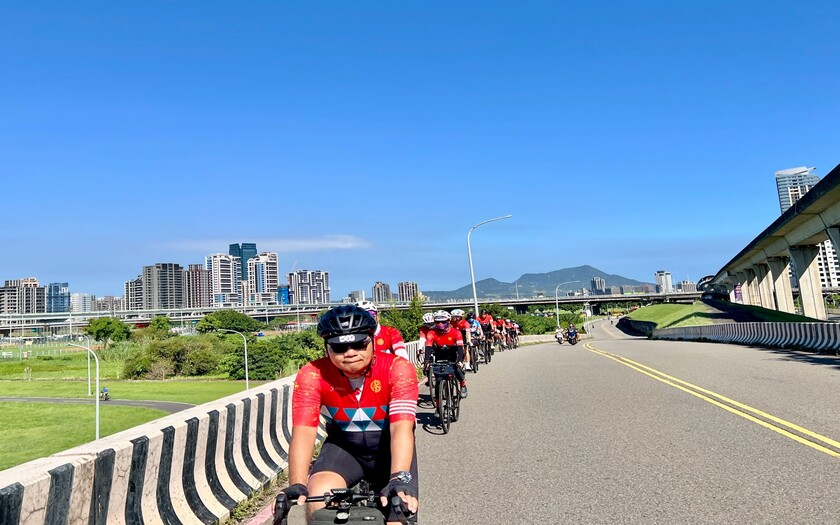CyclingTaiwan,CyclingAdventure,單車看見台灣,台灣旅遊,單車騎行台灣,山海戀單車,風櫃嘴,富貴角燈塔,新月橋