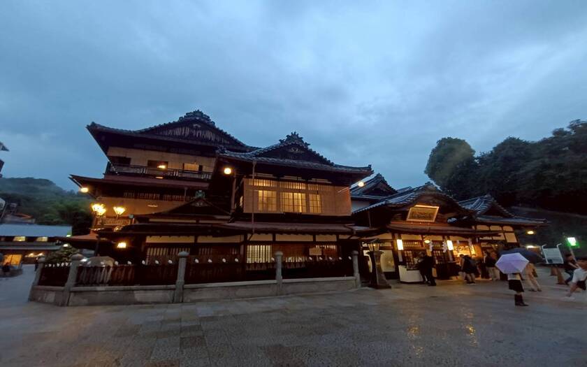 CyclingJapan,CyclingAdventure,單車看見日本,日本旅遊,單車騎行日本,山海戀單車,單車看見世界,海內外車友騎日本,環四國挑戰,島波海道,松山城,道後溫泉,讚岐烏龍麵,瀨戶內海,正岡子規,夏目漱石