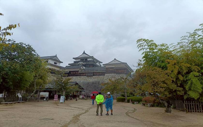 CyclingJapan,CyclingAdventure,單車看見日本,日本旅遊,單車騎行日本,山海戀單車,單車看見世界,海內外車友騎日本,環四國挑戰,島波海道,松山城,道後溫泉,讚岐烏龍麵,瀨戶內海,正岡子規,夏目漱石