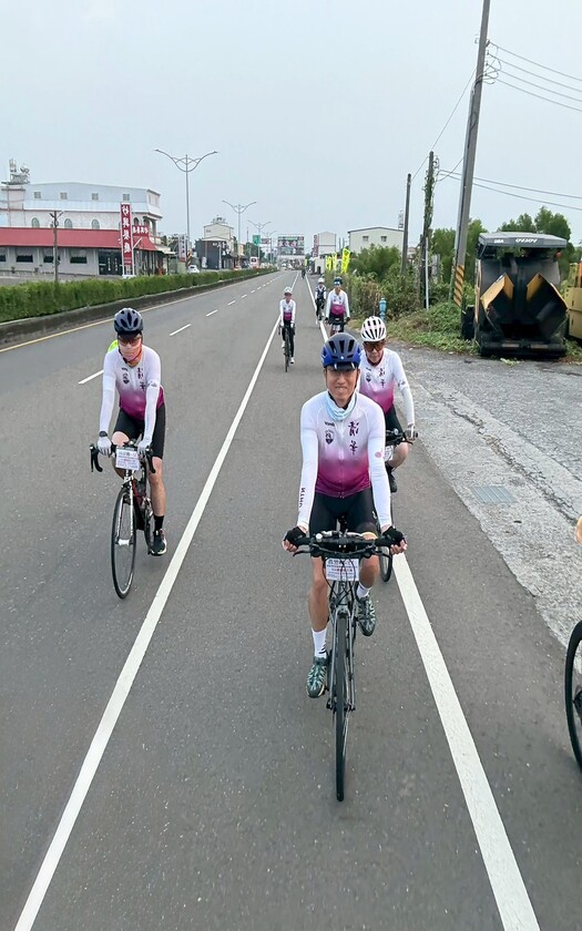 CyclingTaiwan,CyclingAdventure,單車看見台灣,台灣旅遊,單車騎行台灣,專案團,環島挑戰,鐵馬論劍,清大EMBA,戀山戀海戀單車,枋山茉莉灣,駁二藝術特區,biketour,愛騎愛玩愛台灣