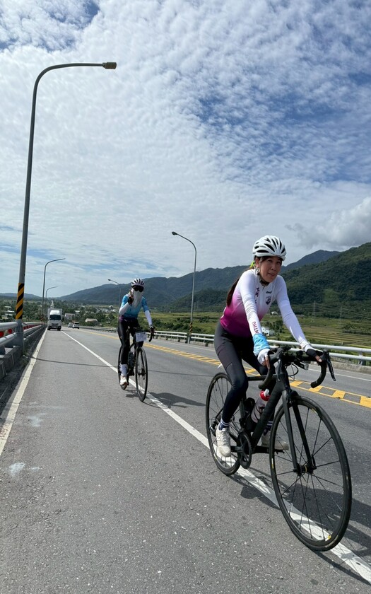 CyclingTaiwan,CyclingAdventure,單車看見台灣,台灣旅遊,單車騎行台灣,專案團,EMBA鐵馬論劍,清大陪騎團,關山米國學校,富里稻草藝術景觀區,玉里大橋,北回歸線,瑞穗溫泉,花東縱谷