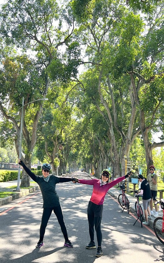 CyclingTaiwan,CyclingAdventure,單車看見台灣,台灣旅遊,單車騎行台灣,海外車友遊台灣,嘉南風景,古坑綠色隧道,大埔社區,桶頭吊橋,萬年峽谷