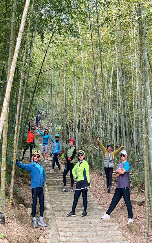 CyclingTaiwan,CyclingAdventure,單車看見台灣,台灣旅遊,單車騎行台灣,海外車友遊台灣,海外車友遊台灣,雲嶺之丘,石壁仙谷,蓬萊瀑布,峭壁雄風,921大地震紀念公園,五元兩角