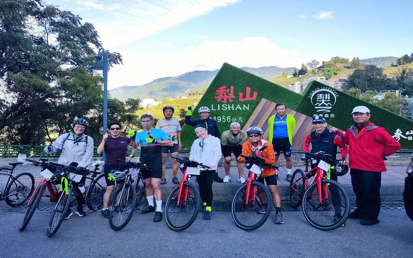 CyclingTaiwan,CyclingAdventure,單車看見台灣,台灣旅遊,單車騎行台灣,海外車友遊台灣,脊梁山脈新雙塔縱騎,雙塔縱騎挑戰,biketour,太平山森林區,南山高麗菜田,思源埡口,陵後宮,環山7ELEVEN,張雨生之家,1956風之谷,飛燕城堡