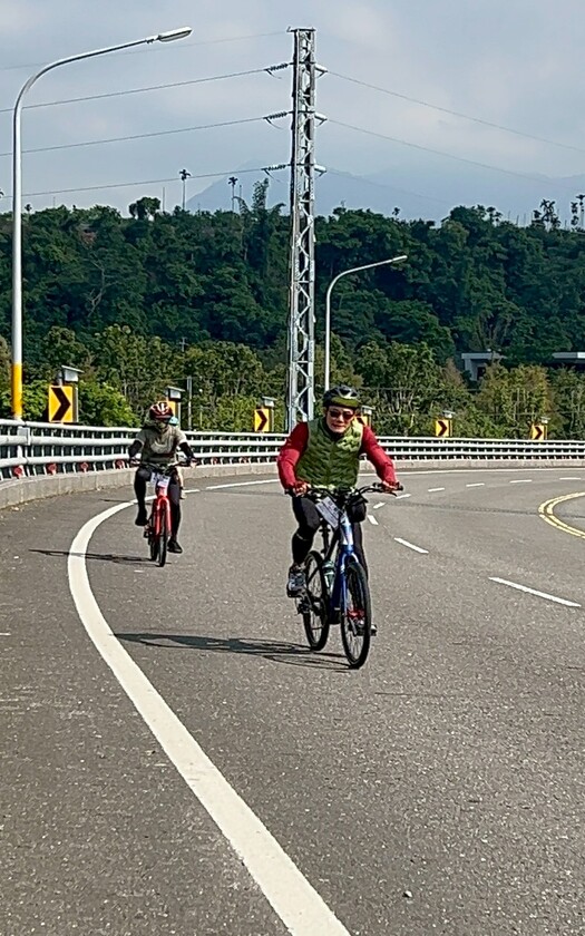 CyclingTaiwan,CyclingAdventure,單車看見台灣,台灣旅遊,單車騎行台灣,海外車友遊台灣,隙頂象山觀景台,天長地久橋,龍隱寺,旺萊山愛情絲路,中埔阿惠雞肉飯,中埔遊客中心,八寶寮,關子嶺富野溫泉會館