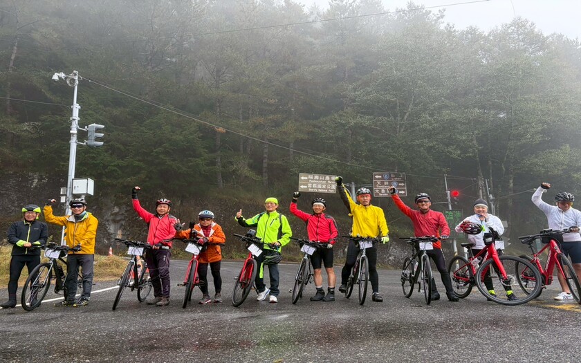 CyclingTaiwan,CyclingAdventure,單車看見台灣,台灣旅遊,單車騎行台灣,海外車友遊台灣,脊梁山脈新雙塔縱騎,雙塔縱騎挑戰,biketour,武嶺攻頂,台14甲,台7甲,合歡山