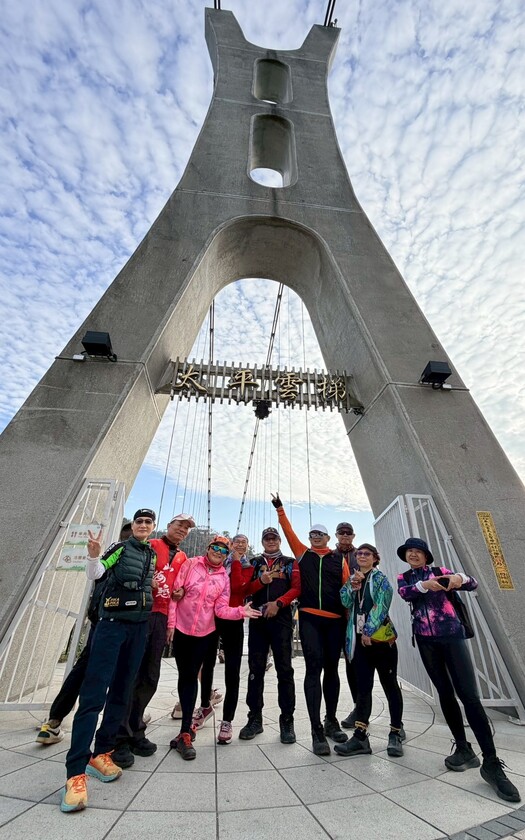 CyclingTaiwan,CyclingAdventure,單車看見台灣,台灣旅遊,單車騎行台灣,專案團,阿里山雙鐵,鐵道鐵馬,檜意森活村,北門車站,鹿麻產車站,竹崎車站,樟腦寮車站,獨立山步道,太平雲梯