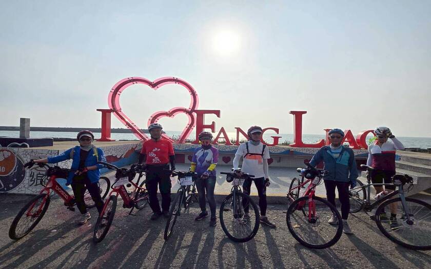 CyclingTaiwan,CyclingAdventure,單車看見台灣,台灣旅遊,單車騎行台灣,海外車友遊台灣,斯卡羅卑南道,落山風,棋開得勝戰車公園,悠客馬場,車城福安宮,看海美術館,落山風藝術季,獅子鄉衙門神木,枋寮車站