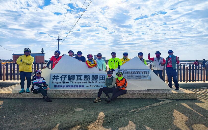 CyclingTaiwan,CyclingAdventure,單車看見台灣,台灣旅遊,單車騎行台灣,海外車友遊台灣,海外車友遊台灣,嘉南美景饗騎,跨年騎行,義竹雙古厝,北門水晶教堂,井仔腳瓦盤鹽田,青鯤鯓鹽田,七股,黑琵食堂