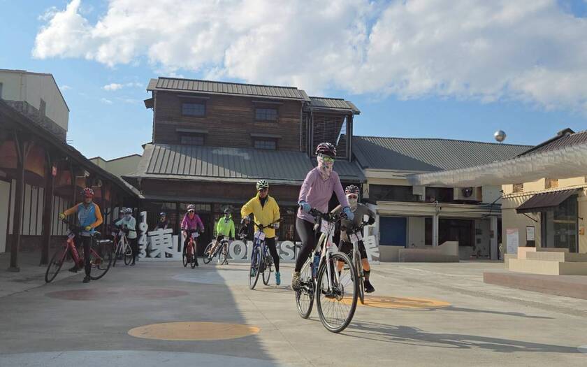 CyclingTaiwan,CyclingAdventure,單車看見台灣,台灣旅遊,單車騎行台灣,海外車友遊台灣,嘉南美景饗騎,跨年騎行,西港慶安宮,西港刈香,阿蘭碗粿,總爺藝文中心,蘭都觀光工廠,東山咖啡,白河大仙寺,碧雲寺,水火同源,關仔嶺溫泉