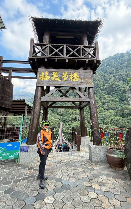CyclingTaiwan,CyclingAdventure,單車看見台灣,台灣旅遊,單車騎行台灣,海外車友遊台灣,嘉南美景饗騎,跨年騎行,台3線333K,青雲瀑布,大埔孟宗竹炭窯,茶山部落,涼亭文化,手工黑糖,隙頂象山,巃頭