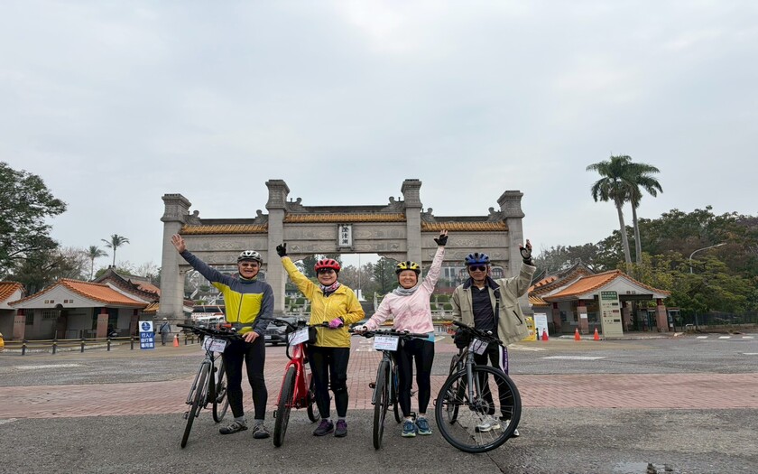 CyclingTaiwan,CyclingAdventure,單車看見台灣,台灣旅遊,單車騎行台灣,專案團,澄清湖,九曲橋,中興塔,富國島,旗津,紅毛港文化園區,高雄港,biketour