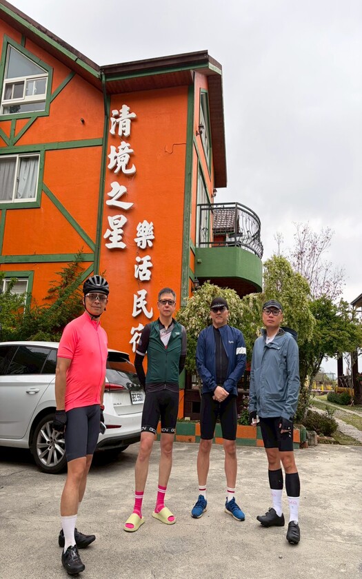 CyclingTaiwan,CyclingAdventure,單車看見台灣,台灣旅遊,海外車友騎台灣,專案團,山海戀單車,北進武嶺,日月潭,向山觀景台