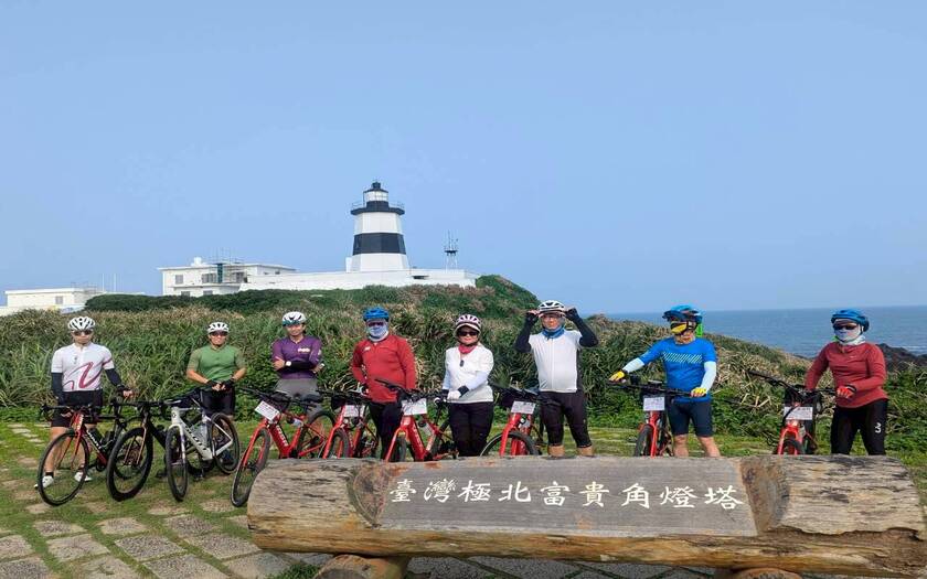 CyclingTaiwan,CyclingAdventure,單車看見台灣,台灣旅遊,海外車友騎台灣,剖地瓜,富貴角燈塔,北海岸騎行,關渡大橋,新月橋,大漢溪自行車道,小烏來,海外車友騎台灣,山海戀單車,biketour