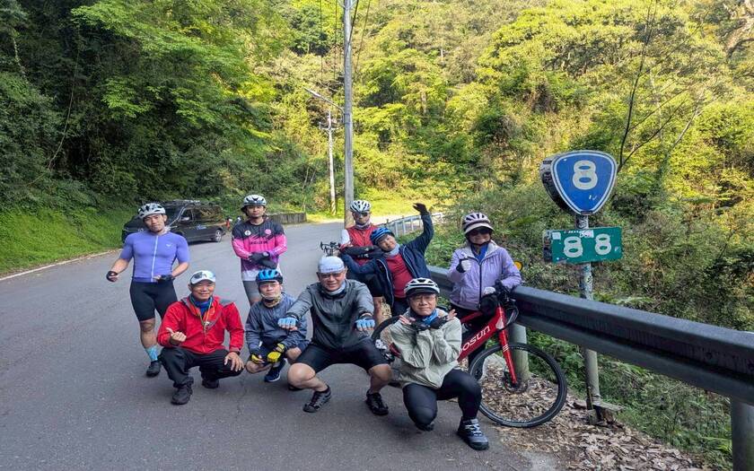 CyclingTaiwan,CyclingAdventure,單車看見台灣,台灣旅遊,海外車友騎台灣,脊梁山脈雙塔,剖地瓜,中橫公路,合歡山,武嶺,中央山脈,高山騎,霧社事件,海外車友騎台灣,山海戀單車,biketour