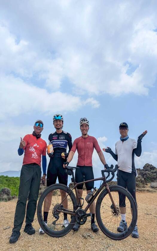 CyclingTaiwan,CyclingAdventure,單車看見台灣,台灣旅遊,海外車友騎台灣,脊梁山脈雙塔,剖地瓜,富貴角燈塔,鵝鑾鼻燈塔,屏鵝公路,車城福安宮,恆春古城,出火,風吹沙