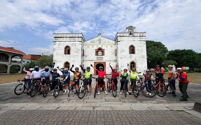CyclingTaiwan,CyclingAdventure,單車看見台灣,台灣旅遊,脊梁山脈雙塔,剖地瓜,專案團,高樹國小,鍾理和故居,萬金聖母聖殿,泰武部落,泗林綠色隧道