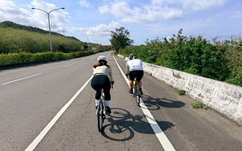 CyclingTaiwan,CyclingAdventure,單車看見台灣,台灣旅遊,脊梁山脈雙塔,剖地瓜,專案團,富貴角燈塔,鵝鑾鼻燈塔,屏鵝公路,恆春古城,船帆石,砂島