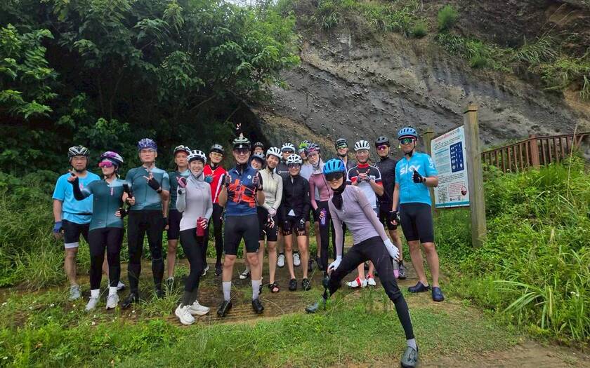 CyclingTaiwan,CyclingAdventure,單車看見台灣,台灣旅遊,biketour,專案團,經典單車環島,Moxa,四零四科技,,單車環島,新竹鹿港,南港賞鳥區,大山車站,西湖溪自行車鐵橋,過港貝化石層,後龍海角樂園,風力發電,新埔車站,通霄車站,大安休息區,中彰大橋,鹿港,亞太鹿港渡假村