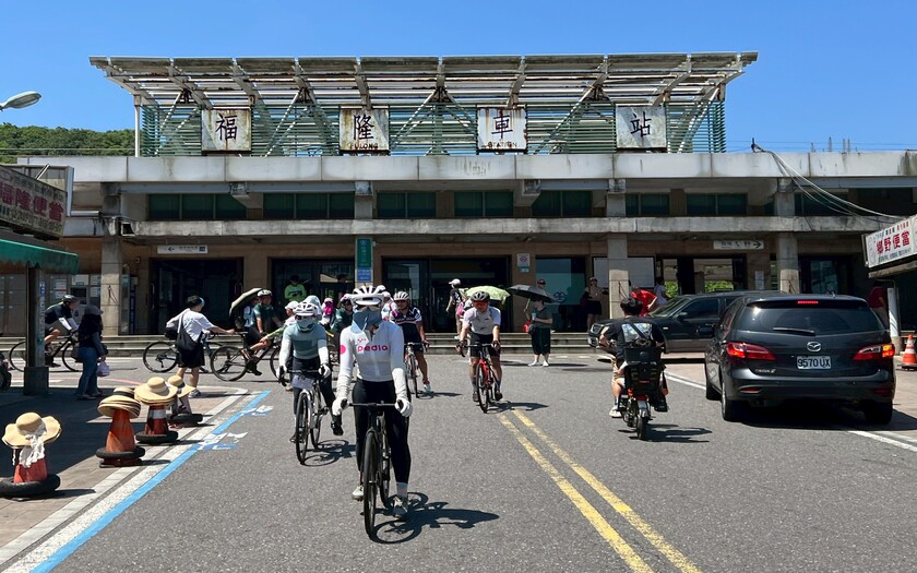 CyclingTaiwan,CyclingAdventure,單車看見台灣,台灣旅遊,biketour,專案團,經典單車環島,Moxa,四零四科技,Moxa單車環島,頭城新莊,舊草嶺隧道,福隆車站,雙溪河畔,雙溪荷花園,平溪老街,菁桐天燈派出所,106景觀公路,石碇淡蘭古道,雙溪口吊橋