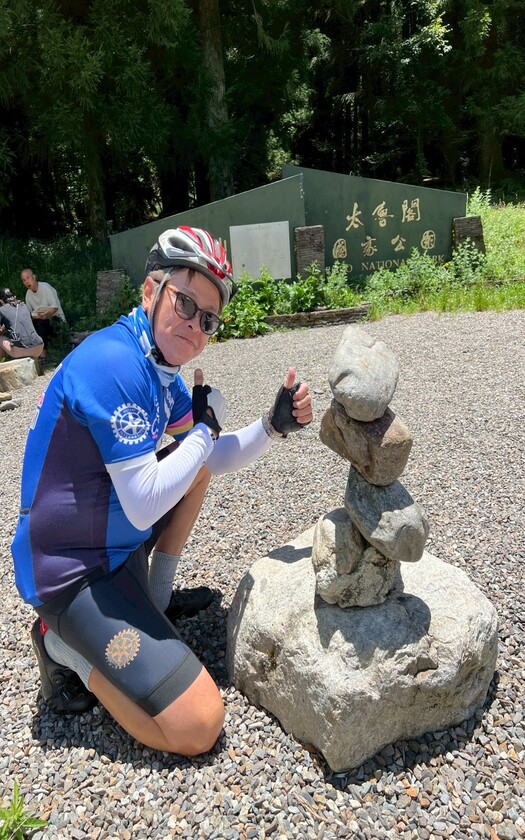 CyclingTaiwan,CyclingAdventure,單車看見台灣,台灣旅遊,biketour,北進武嶺,武嶺挑戰,台7甲線,南山,南山補給,思源埡口,陵后宮,廟口野餐,環山部落,張雨生之家,我的未來不是夢,梨山,梨山賓館,梨山1956秘密花園,山岳騎旅,台灣山路騎行,單車旅行