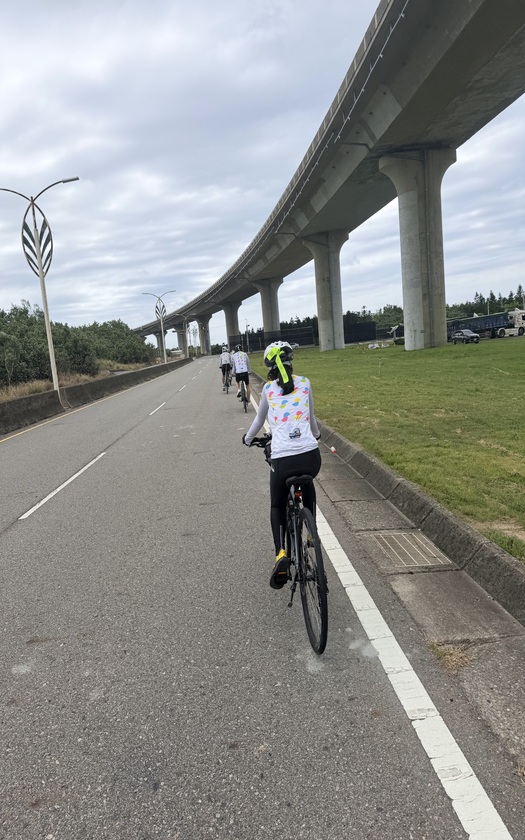 CyclingTaiwan,CyclingAdventure,單車看見台灣,台灣旅遊,biketour,專案團,小鐵人探險隊,小鐵人環島,單車環島,環島壯遊蘇花9日,新竹,鹿港,南港賞鳥區,大山車站,海線五寶,西湖溪自行車景觀橋,過港貝化石層,後龍山邊媽祖宮,通霄車站,大安休息站,愛玉冰,親子單車旅行,兒童單車環島,台灣單車旅行