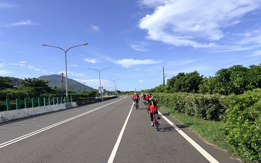 CyclingTaiwan,CyclingAdventure,單車看見台灣,台灣旅遊,biketour,專案團,小鐵人探險隊,小鐵人環島,單車環島,環島壯遊蘇花9日,枋寮,太麻里,屏鵝海岸公路,海豚灣,茉莉灣,南迴公路,壽卡鐵馬驛站,大武之心南迴驛,紅藜肉燥飯,大鳥,大竹,多良,新金崙景觀大橋,太麻里曙光酒店,親子單車旅行,兒童單車環島,台灣單車旅行