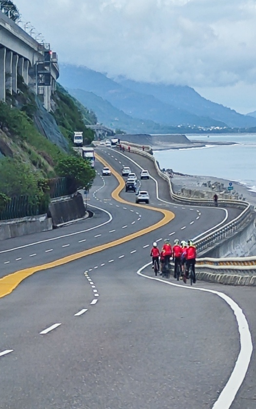 CyclingTaiwan,CyclingAdventure,單車看見台灣,台灣旅遊,biketour,專案團,小鐵人探險隊,小鐵人環島,單車環島,環島壯遊蘇花9日,枋寮,太麻里,屏鵝海岸公路,海豚灣,茉莉灣,南迴公路,壽卡鐵馬驛站,大武之心南迴驛,紅藜肉燥飯,大鳥,大竹,多良,新金崙景觀大橋,太麻里曙光酒店,親子單車旅行,兒童單車環島,台灣單車旅行