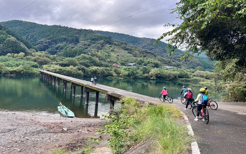 山海戀車友D7騎行高知騎往四萬十流域。