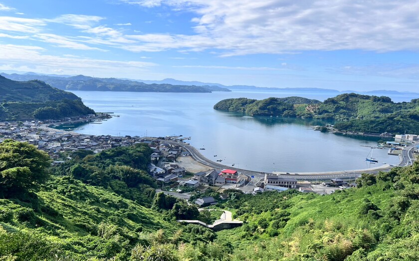 山海戀車友D10騎行宇和島騎回松山0KM終點路途上。