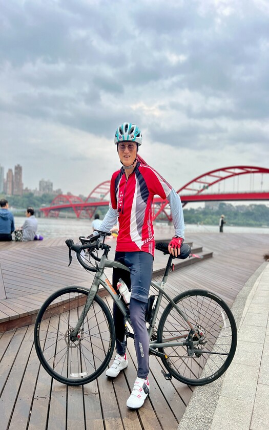 運動與健康,單車騎行,單車旅行,美國車友,台灣脊梁山脈雙塔,山海戀單車,單車看見台灣,山海戀車友故事,海外車友騎台灣,退休人生