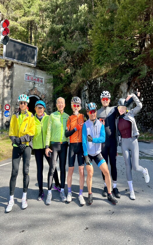 運動與健康,單車騎行,單車旅行,美國車友,台灣脊梁山脈雙塔,山海戀單車,單車看見台灣,山海戀車友故事,海外車友騎台灣,退休人生